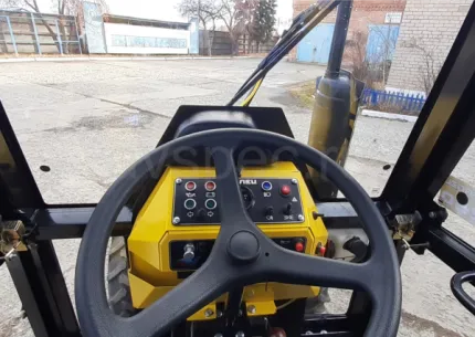 Минитрактор Уралец 250 с кабиной